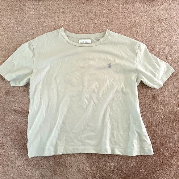 Oak + Fort Whisper Grey Peace Sign Tshirt - Picture 1 of 3